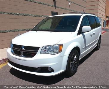 2017 Dodge Grand Caravan SXT   - Photo 3 - Mesa, AZ 85202