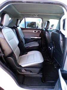 2021 Ford Explorer XLT - Photo 25 - Mesa, AZ 85202