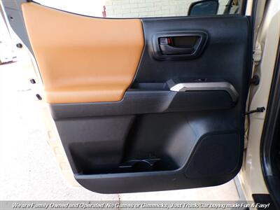 2016 Toyota Tacoma Double Cab SR5 V6 - Photo 16 - Mesa, AZ 85202