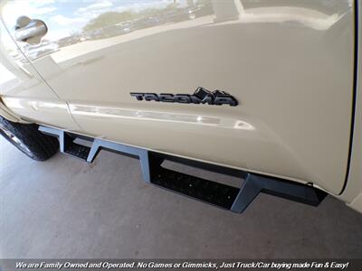 2016 Toyota Tacoma Double Cab SR5 V6 - Photo 35 - Mesa, AZ 85202