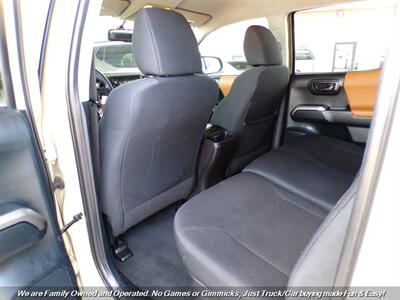 2016 Toyota Tacoma Double Cab SR5 V6 - Photo 17 - Mesa, AZ 85202