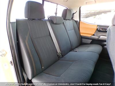 2016 Toyota Tacoma Double Cab SR5 V6 - Photo 22 - Mesa, AZ 85202