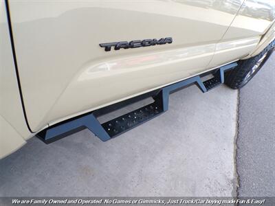 2016 Toyota Tacoma Double Cab SR5 V6 - Photo 34 - Mesa, AZ 85202