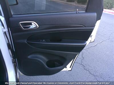 2017 Jeep Grand Cherokee Laredo - Photo 24 - Mesa, AZ 85202