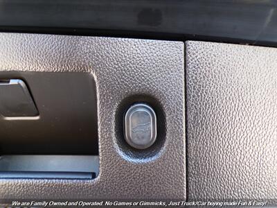 2015 Chevrolet Tahoe LT   - Photo 52 - Mesa, AZ 85202