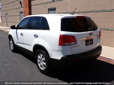 2012 Kia Sorento LX   - Photo 6 - Mesa, AZ 85202