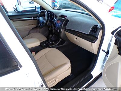 2012 Kia Sorento LX   - Photo 33 - Mesa, AZ 85202