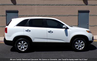 2012 Kia Sorento LX   - Photo 8 - Mesa, AZ 85202
