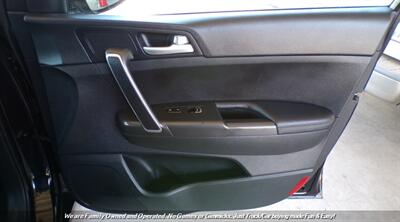 2020 Kia Sportage LX   - Photo 21 - Mesa, AZ 85202