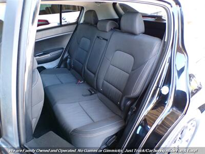 2020 Kia Sportage LX   - Photo 16 - Mesa, AZ 85202