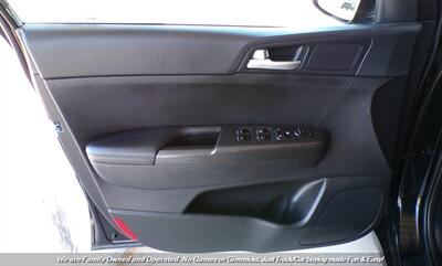 2020 Kia Sportage LX   - Photo 9 - Mesa, AZ 85202