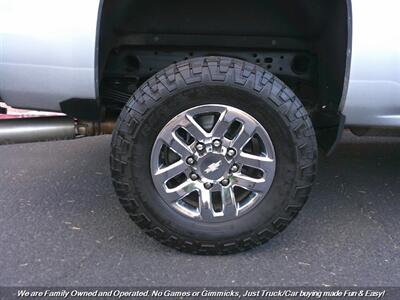 2017 Chevrolet Silverado 2500 Crew Cab LT 4X4   - Photo 55 - Mesa, AZ 85202