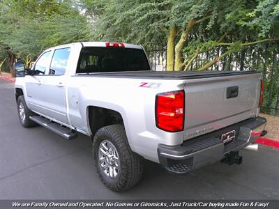 2017 Chevrolet Silverado 2500 Crew Cab LT 4X4   - Photo 8 - Mesa, AZ 85202