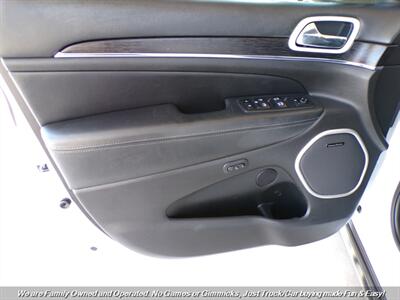 2020 Jeep Grand Cherokee Summit - Photo 11 - Mesa, AZ 85202
