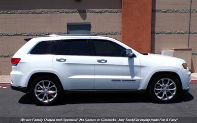 2020 Jeep Grand Cherokee Summit - Photo 7 - Mesa, AZ 85202