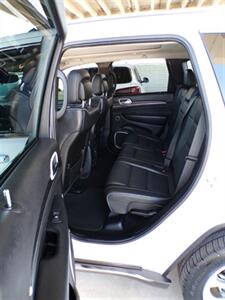2020 Jeep Grand Cherokee Summit - Photo 17 - Mesa, AZ 85202