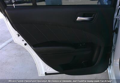 2021 Dodge Charger SXT   - Photo 14 - Mesa, AZ 85202