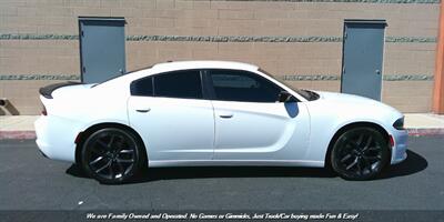 2021 Dodge Charger SXT   - Photo 5 - Mesa, AZ 85202
