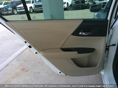 2016 Honda Accord EX w/Honda Sensing   - Photo 18 - Mesa, AZ 85202