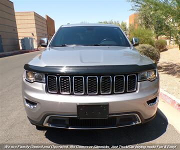 2017 Jeep Grand Cherokee Limited - Photo 2 - Mesa, AZ 85202