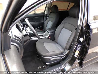2015 Kia Sportage LX   - Photo 15 - Mesa, AZ 85202