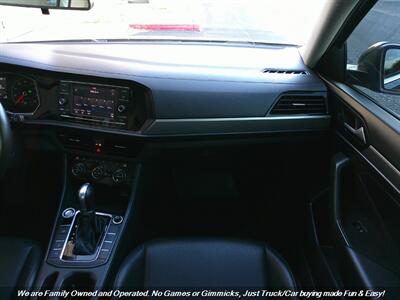2019 Volkswagen Jetta SE - Photo 31 - Mesa, AZ 85202