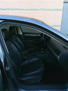 2019 Volkswagen Jetta SE - Photo 27 - Mesa, AZ 85202