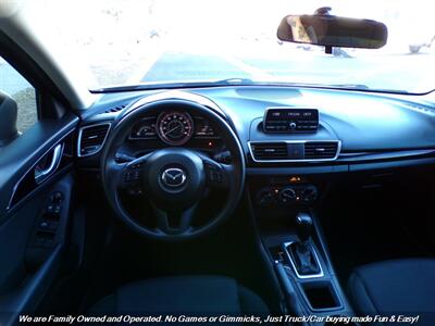 2014 Mazda Mazda3 i Sport   - Photo 32 - Mesa, AZ 85202