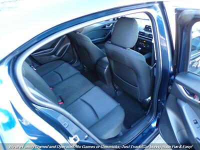 2014 Mazda Mazda3 i Sport   - Photo 24 - Mesa, AZ 85202