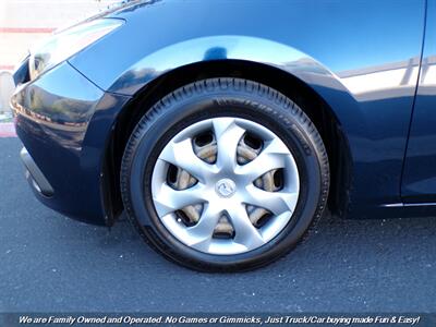 2014 Mazda Mazda3 i Sport   - Photo 41 - Mesa, AZ 85202