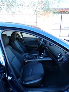 2014 Mazda Mazda3 i Sport   - Photo 27 - Mesa, AZ 85202