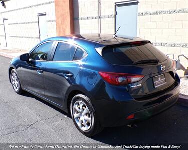 2014 Mazda Mazda3 i Sport   - Photo 6 - Mesa, AZ 85202