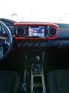 2020 Toyota Tacoma TRD Off-Road   - Photo 36 - Mesa, AZ 85202