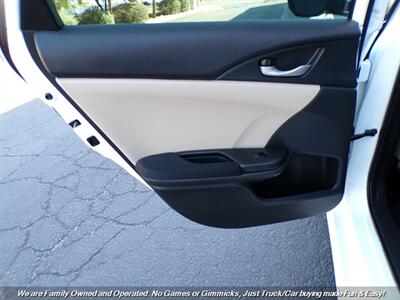 2018 Honda Civic EX-T w/Honda Sensing   - Photo 16 - Mesa, AZ 85202
