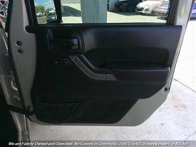 2017 Jeep Wrangler Sport S   - Photo 31 - Mesa, AZ 85202