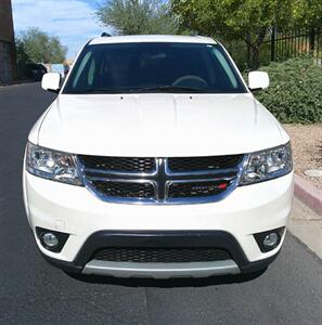 2018 Dodge Journey SXT   - Photo 2 - Mesa, AZ 85202