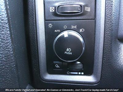 2017 RAM 1500 Express   - Photo 41 - Mesa, AZ 85202