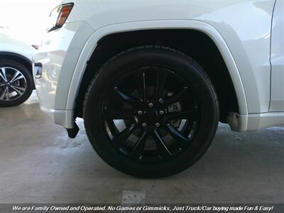2018 Jeep Grand Cherokee Altitude   - Photo 48 - Mesa, AZ 85202