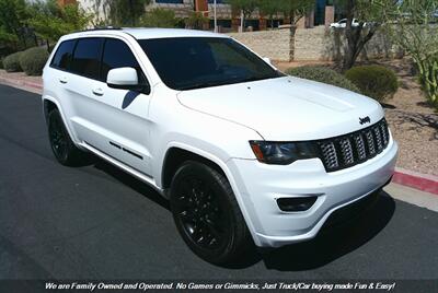 2018 Jeep Grand Cherokee Altitude   - Photo 1 - Mesa, AZ 85202