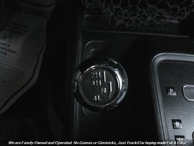 2017 Jeep Wrangler Sport S   - Photo 35 - Mesa, AZ 85202