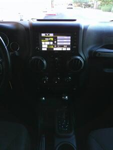 2017 Jeep Wrangler Sport S   - Photo 31 - Mesa, AZ 85202