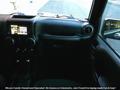 2017 Jeep Wrangler Sport S   - Photo 29 - Mesa, AZ 85202