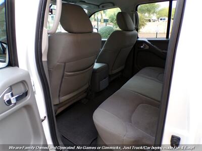 2018 Nissan Frontier Crew Cab SV   - Photo 17 - Mesa, AZ 85202
