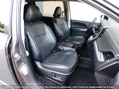 2015 Toyota Sienna SE 8-Passenger - Photo 30 - Mesa, AZ 85202