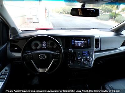 2015 Toyota Sienna SE 8-Passenger - Photo 40 - Mesa, AZ 85202