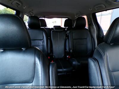 2015 Toyota Sienna SE 8-Passenger - Photo 36 - Mesa, AZ 85202
