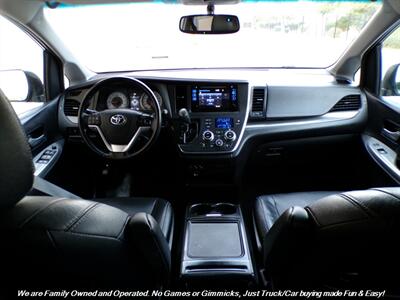 2015 Toyota Sienna SE 8-Passenger - Photo 37 - Mesa, AZ 85202