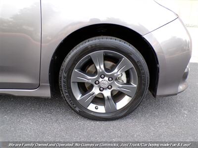 2015 Toyota Sienna SE 8-Passenger - Photo 59 - Mesa, AZ 85202