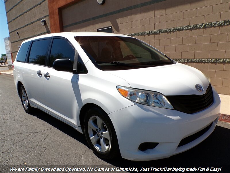 2017 Toyota Sienna L 7-Passenger   - Photo 1 - Mesa, AZ 85202