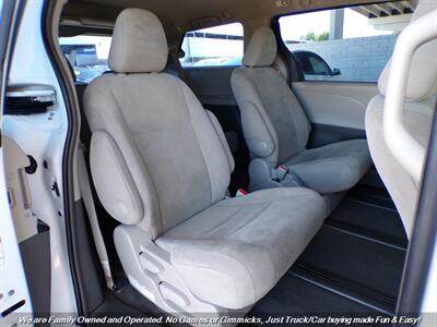 2017 Toyota Sienna L 7-Passenger - Photo 22 - Mesa, AZ 85202